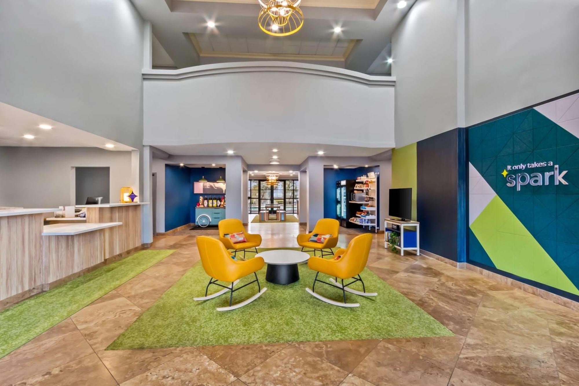 Spark By Hilton Phoenix East Mesa Extérieur photo